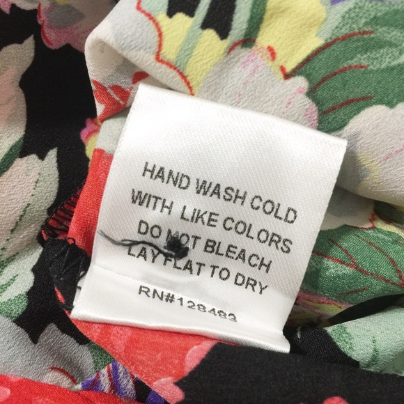 NEW Forever 21 Black Floral Romper S - Picture 7 of 7